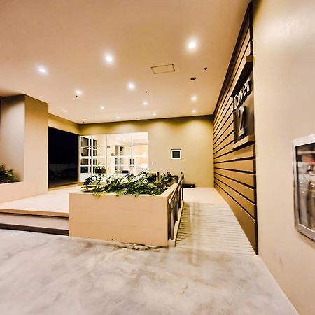 Zen Living Condo At Avida Atria Tower 2 伊洛伊洛 外观 照片