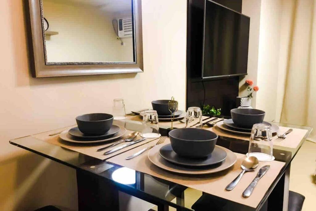 Zen Living Condo At Avida Atria Tower 2 伊洛伊洛 外观 照片